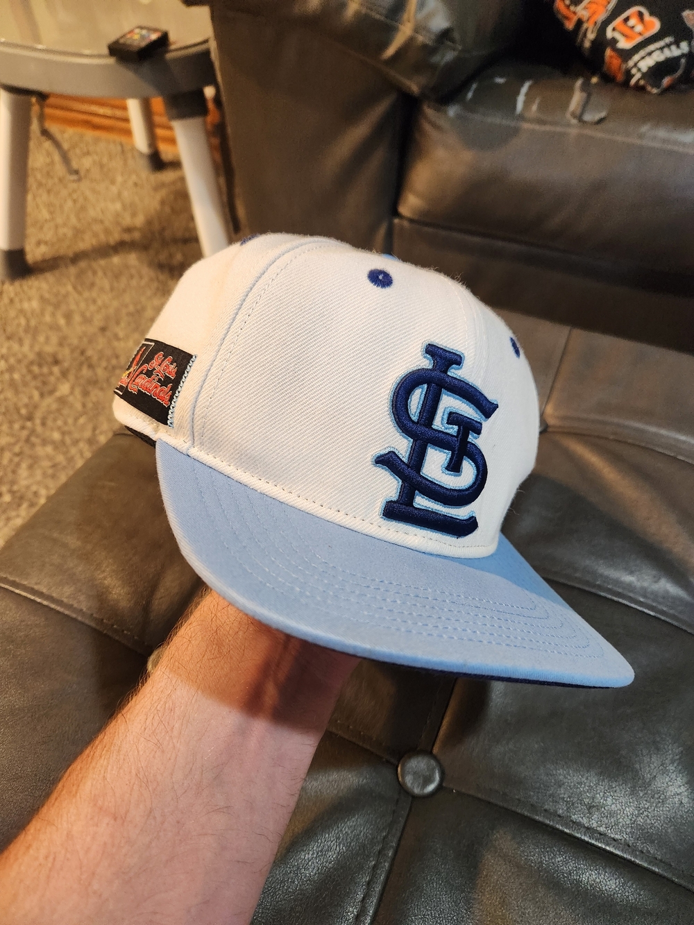 Classic Two-Tone St. Louis Baseball Cap - Light Blue & White
